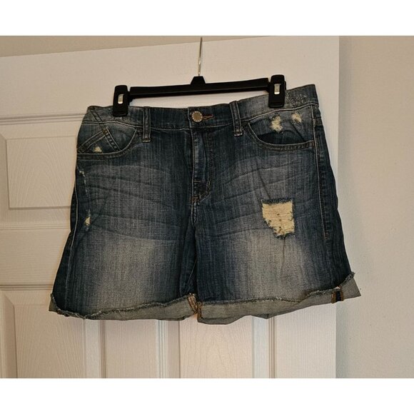 Rock & Republic Distressed Denim Shorts W/Star Detail Casual Festival Summer - Picture 1 of 10